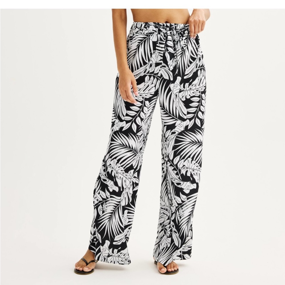 Black and White Tropical Print Swimsuit Cover-Up Pants
